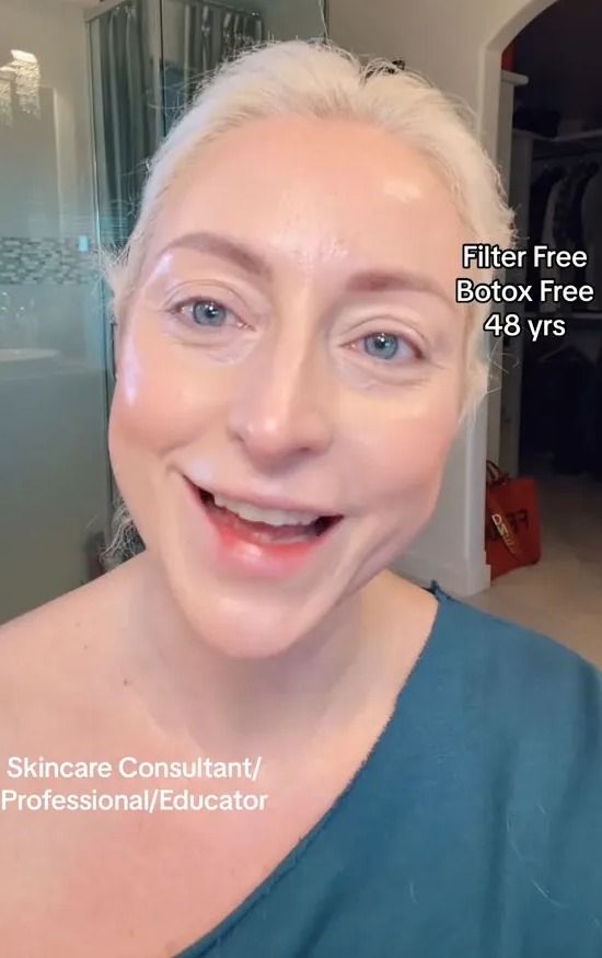 Natasha a dit que cette astuce de maquillage est également idéale lorsque vous êtes fatiguée.