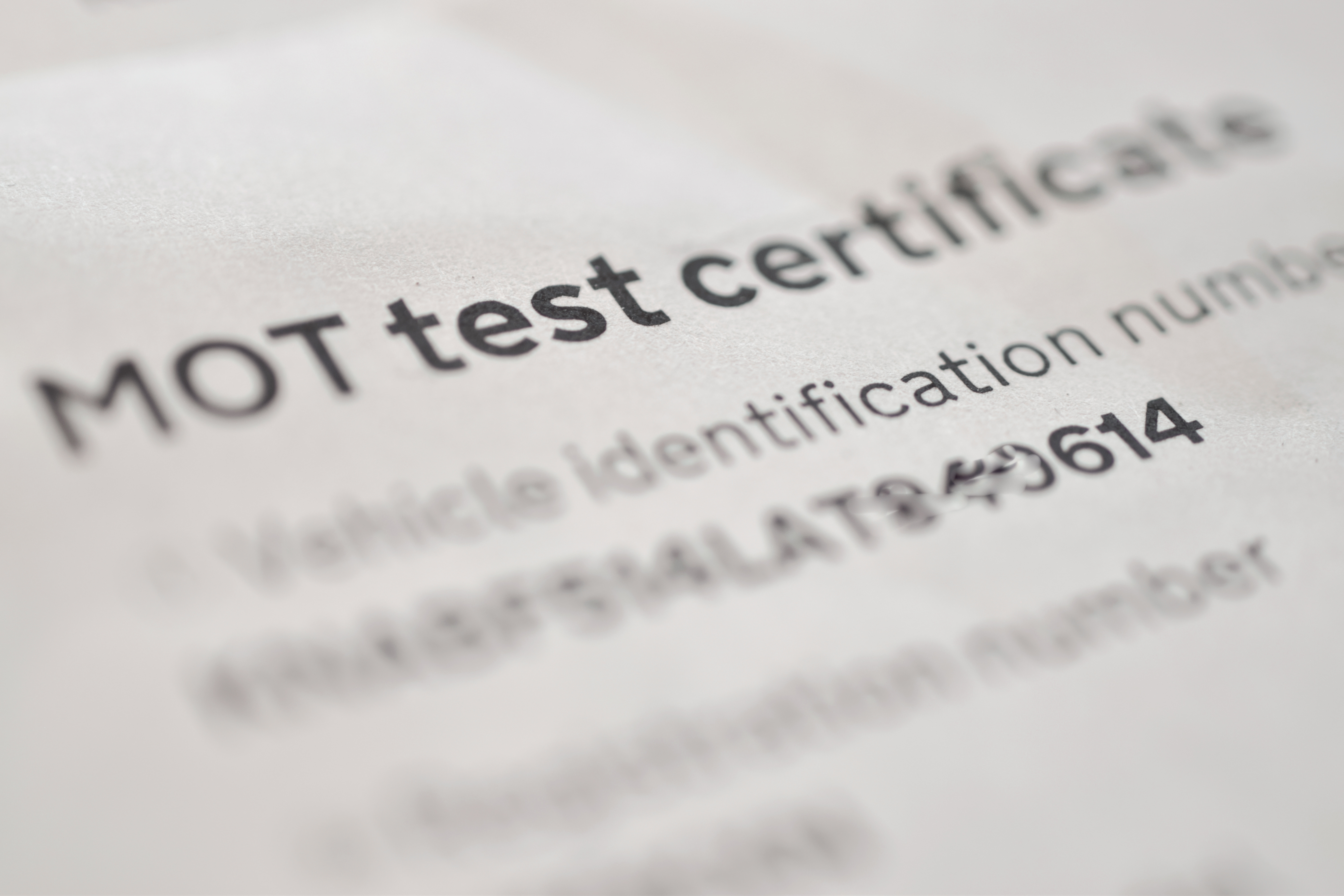 Sans un certificat CT valide, vous ne pouvez pas légalement conduire votre voiture