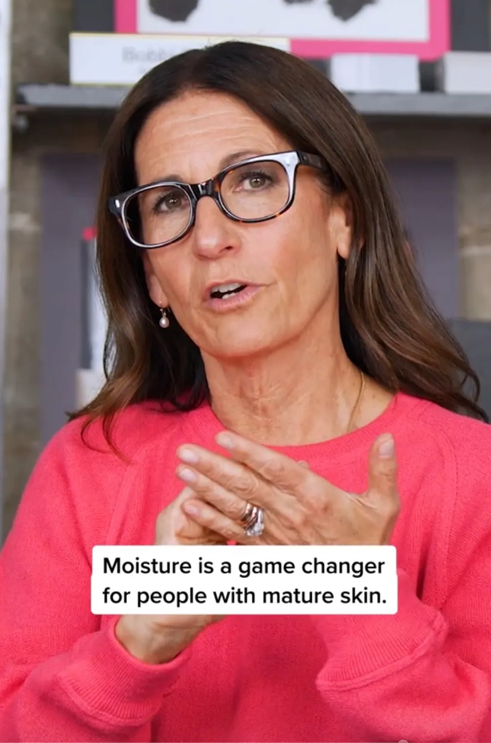 Bobbi a déclaré que les femmes de plus de 50 ans ont besoin de soins de peau différents de ceux qu'elles avaient lorsqu'elles étaient plus jeunes.