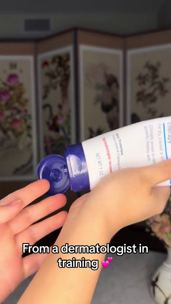 La dermatologue Leah Shin a découvert ce hack à faible coût lors de sa formation